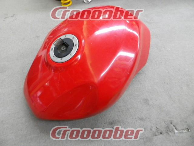 ジャンク[HYOSUNＧ(ヒョースン)GT250R ? 純正タンク]  外装 タンク(二輪)パーツの通販なら  Croooober(クルーバー)
