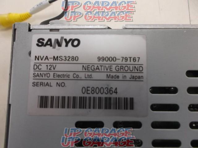 スズキ純正OP(SANYO製) NVA-MS3280 | カーナビ(地デジ） AV一体