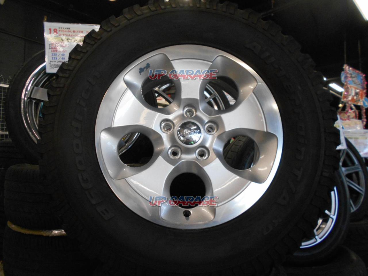 Jeep Wrangler Unlimited Sahara Previous Term Original Wheel + BFGoodrich  All-Terrain T / A Tire Is 275/65 Wide Size! +44127-5H for Sale |  Croooober