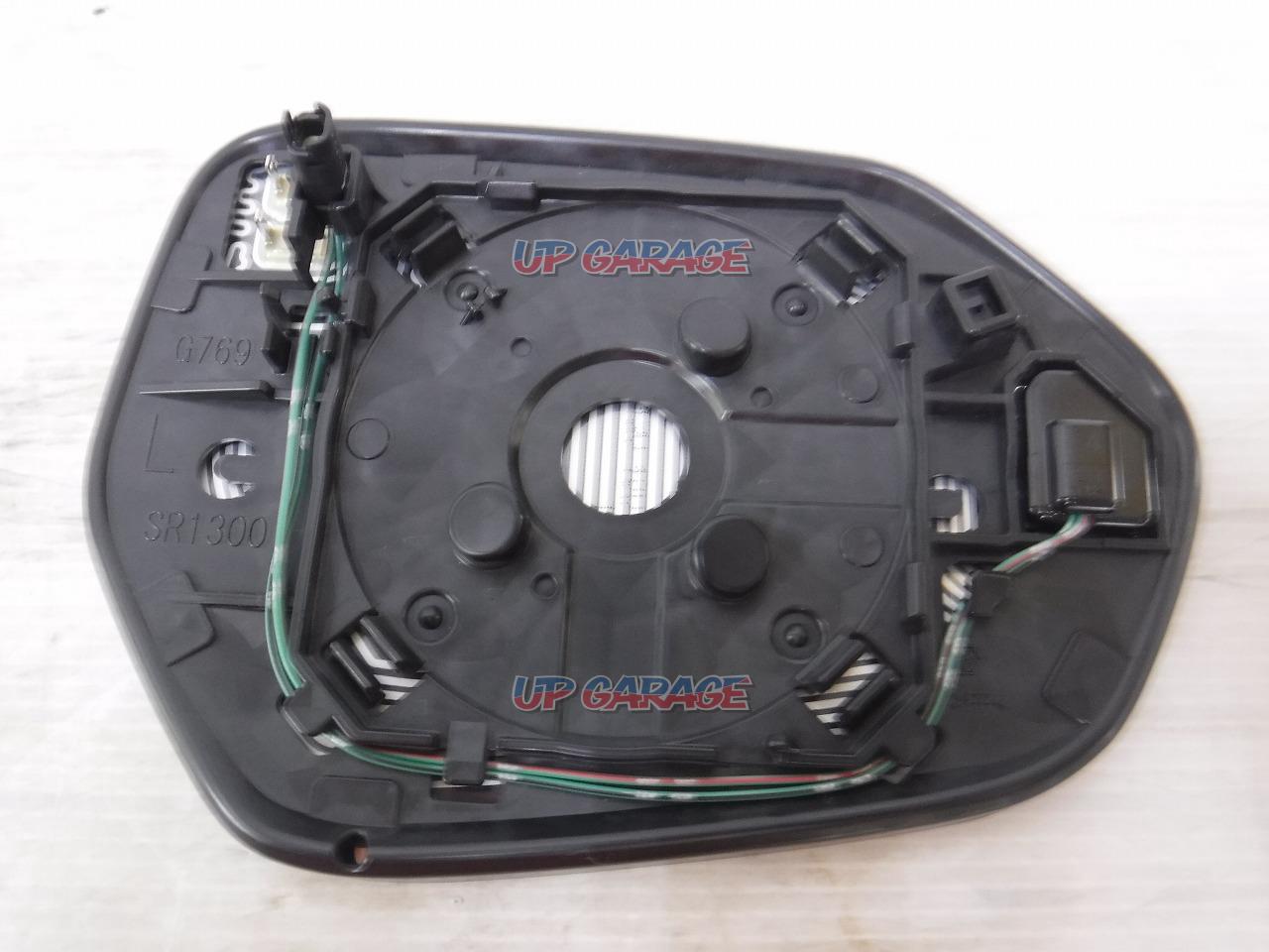 TOYOTA Genuine Door Mirror Lens Body Only | Lens Accessories
