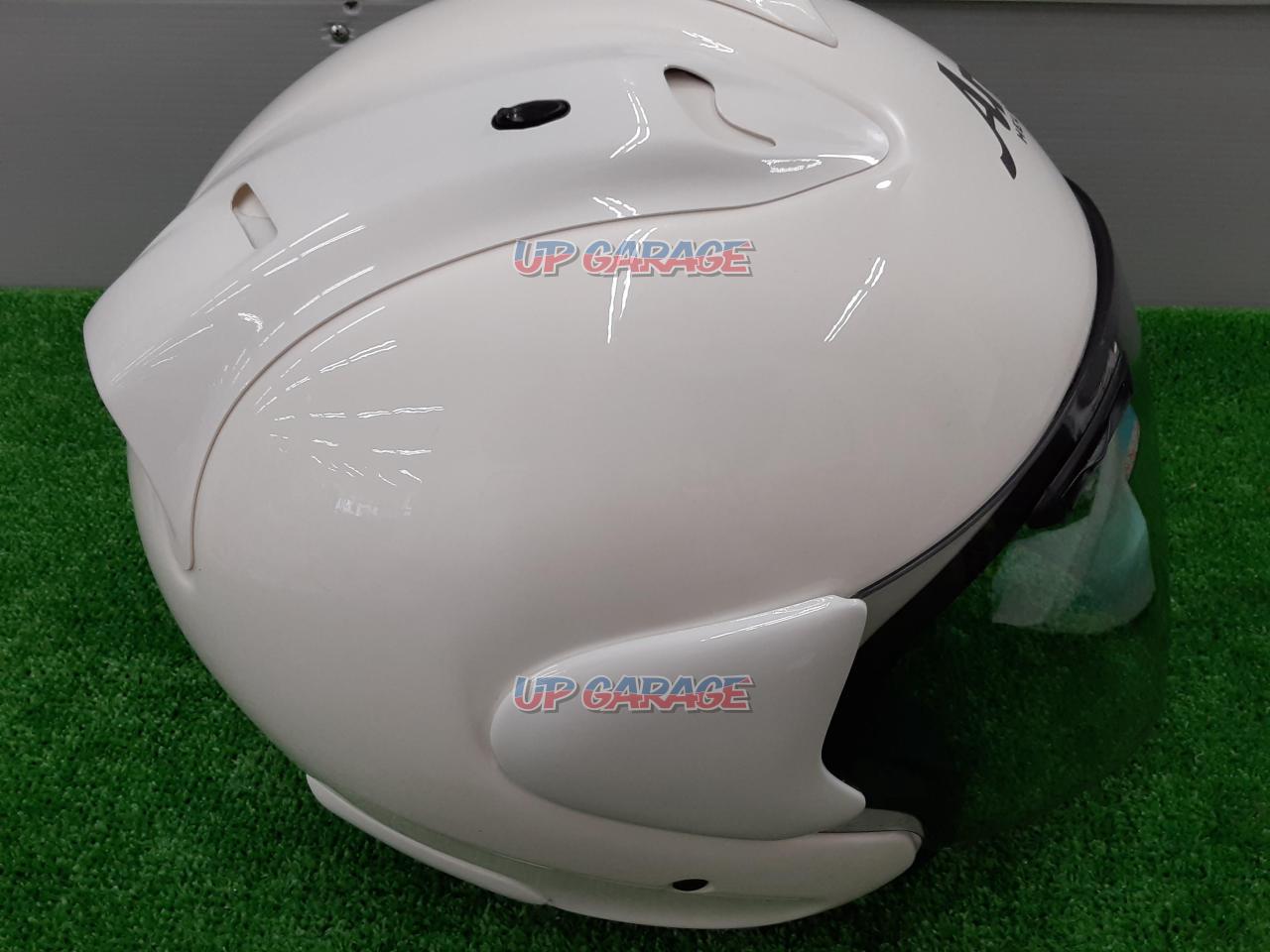 Arai アライ SZ-Ram3 SZ-RamⅢ ホワイト ジェットヘルメットアライのヘルメットになります