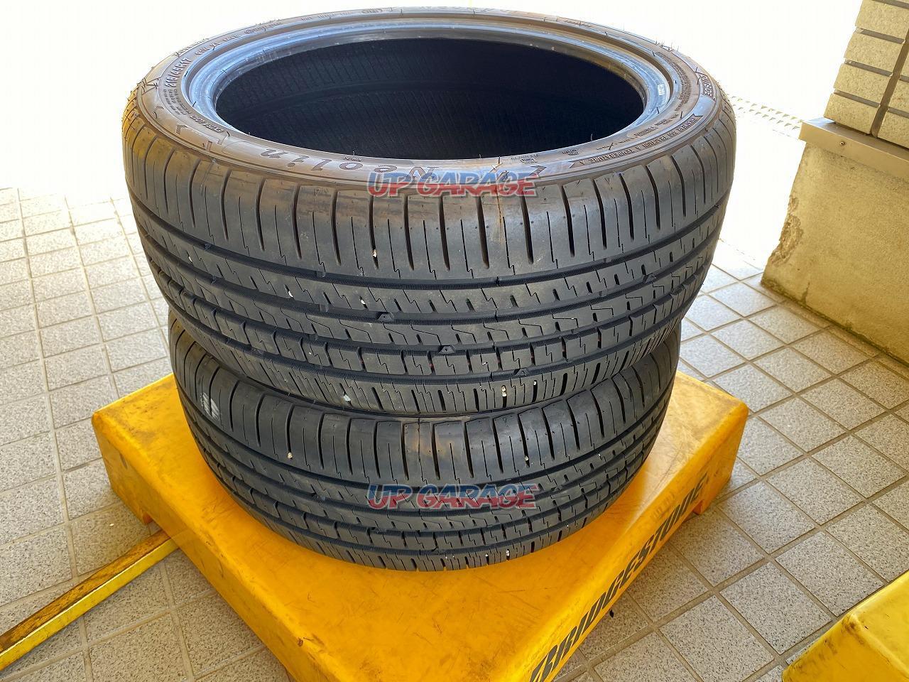 Neolin NeoSport 215 / 45R17 21 Years 2 Piece Set | 17 Inch Tire 