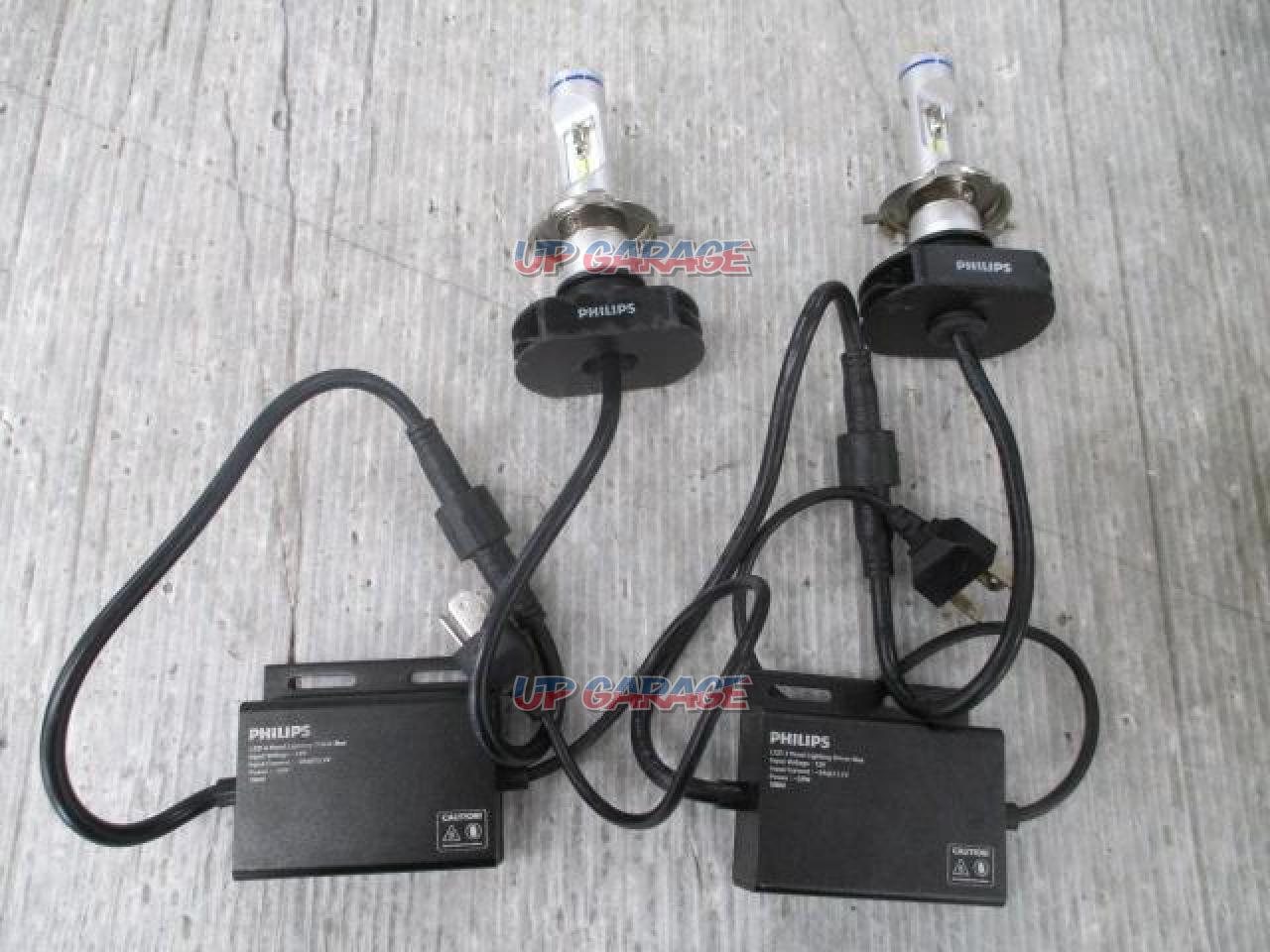PHILIPS LED Headlights [H4 Hi / Lo Switching 12V 25W], LED Bulbs