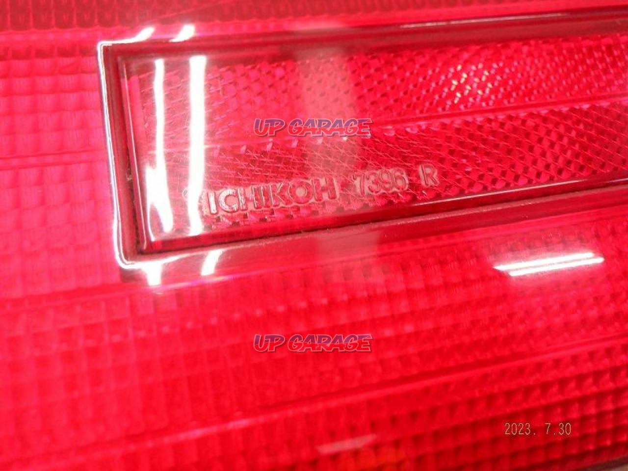 NISSAN Genuine Tail Lens | Tail Lamps | Croooober