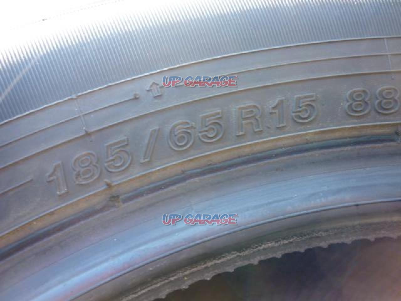 YOKOHAMA IceGUARD IG70 | 15 Inch Studless Tire | Croooober