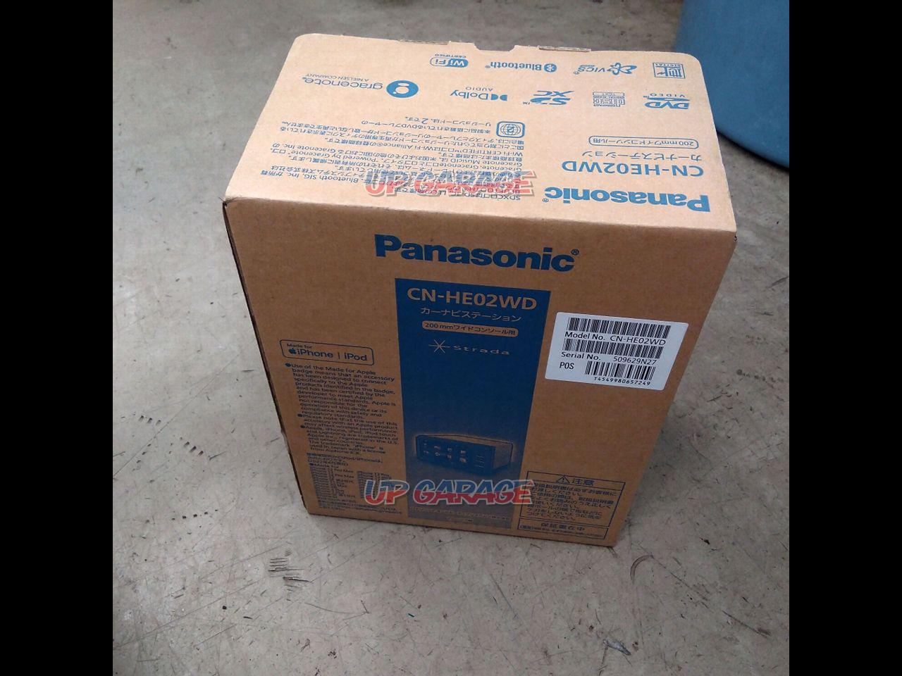 未使用】Panasonic(パナソニック) Strada CN-HE02WD | カーナビ(地デジ